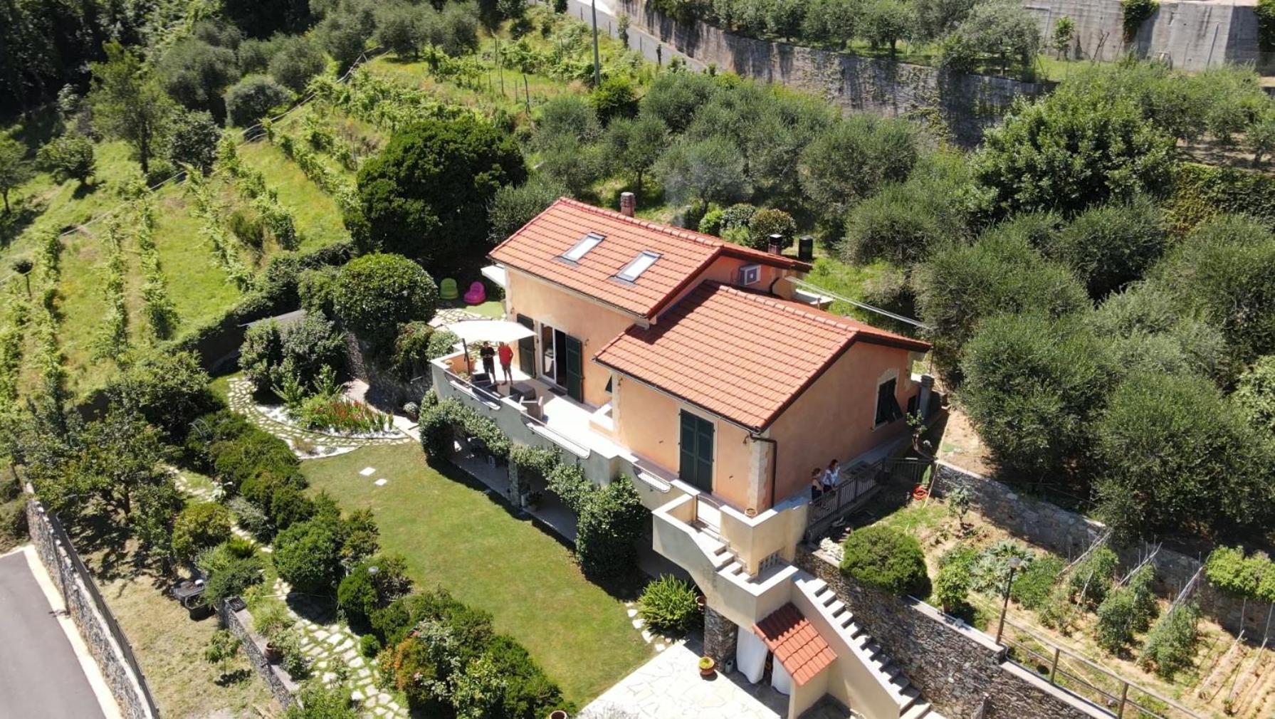 Villa Claudia Quiliano Exterior photo